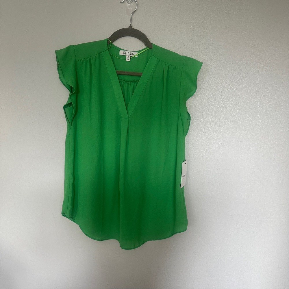 Chaus Bright Green V-Neck Flutter Sleeve Blouse